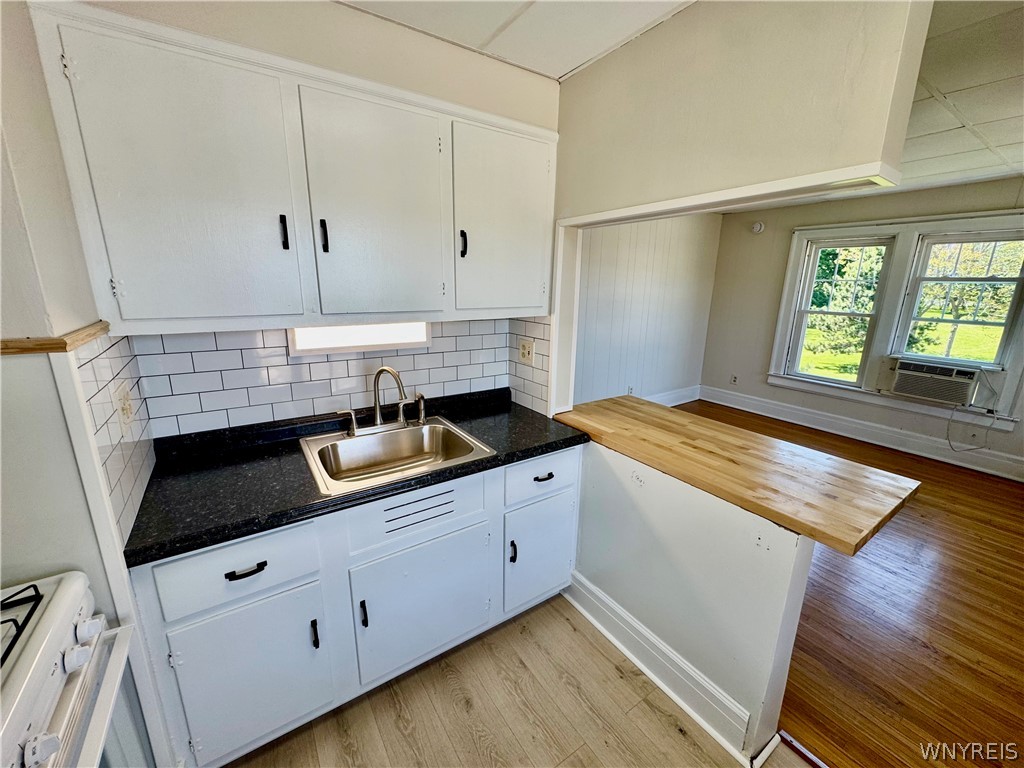 227 Abbott Road, Unit 4 Buffalo, NY 14220 - Photo 4 of 11