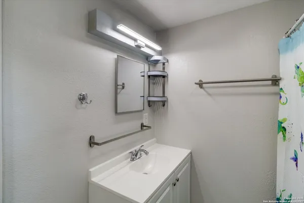 $220,000 | 4434 Mountain Pass, Von Ormy, TX 78073