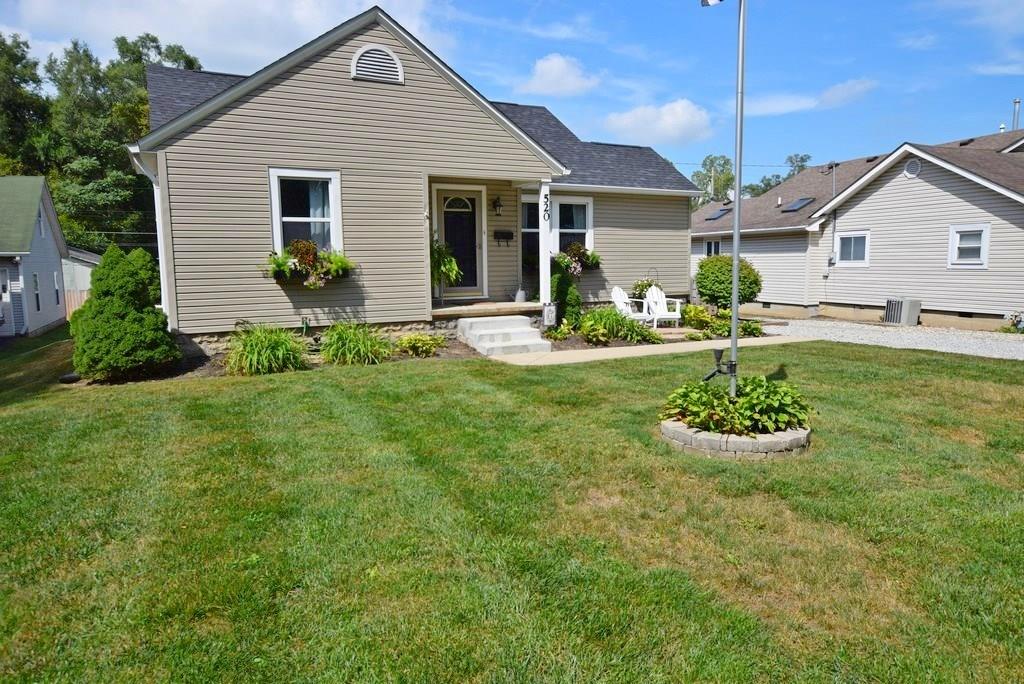 520 South Pendleton Avenue Pendleton, IN 46064 - Photo 2 of 26