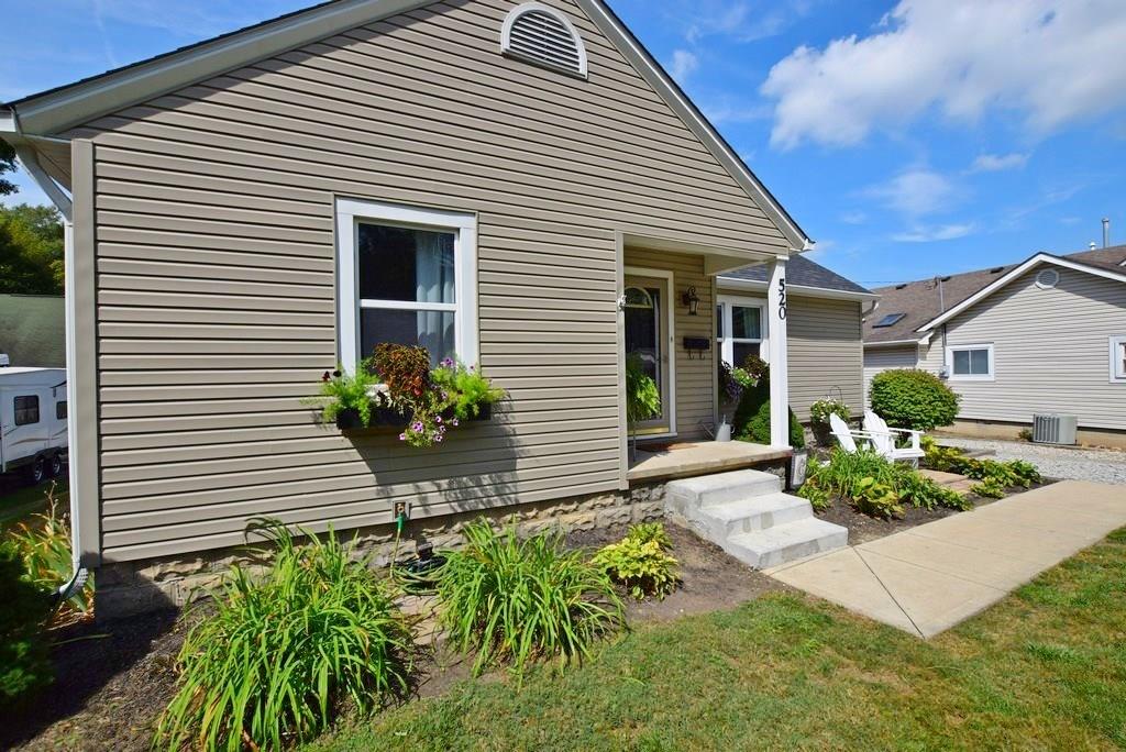 520 South Pendleton Avenue Pendleton, IN 46064 - Photo 4 of 26