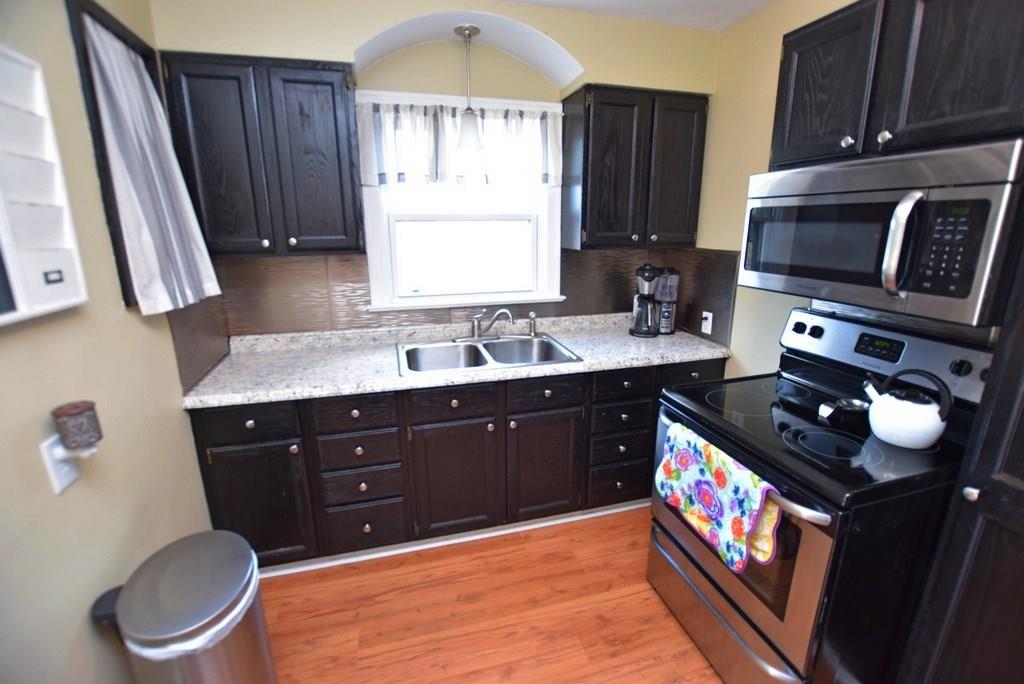 520 South Pendleton Avenue Pendleton, IN 46064 - Photo 9 of 26