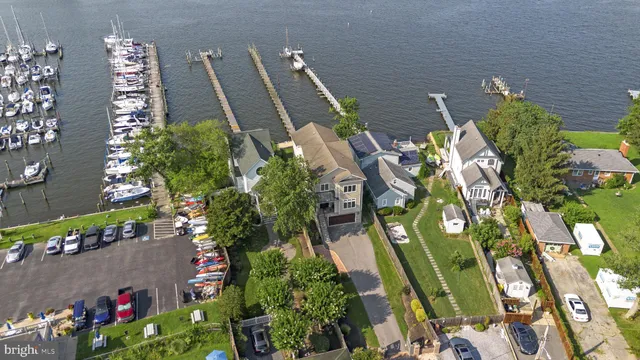 $1,780,000 | 370 Magothy Road, Severna Park, MD 21146