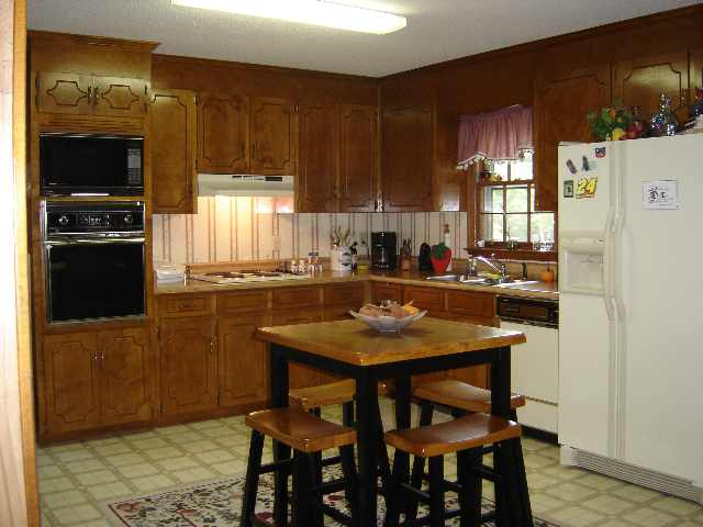 122 Lick Creek Road Waterloo, SC 29384 - Photo 2 of 9