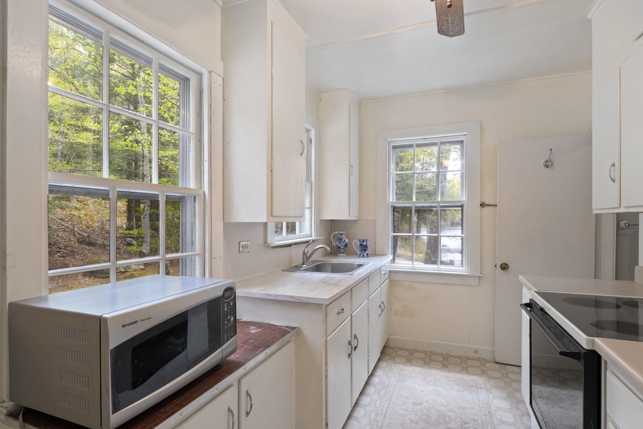 148 South Shore Road New Durham, NH 03855 - Photo 11 of 41 Gallery Image 11