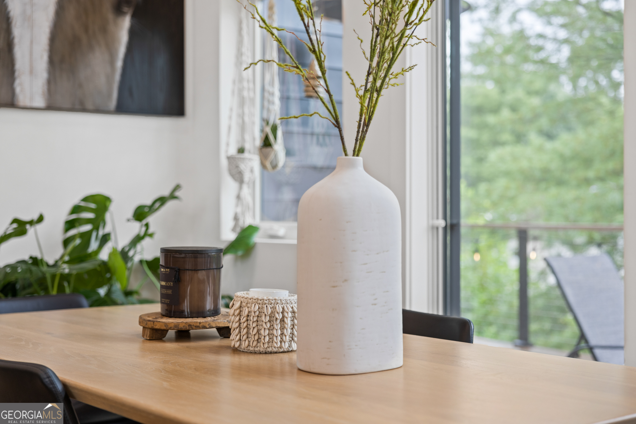 21 That Way Young Harris, GA 30582 - Photo 18 of 60 a vase of flowers sitting on a table