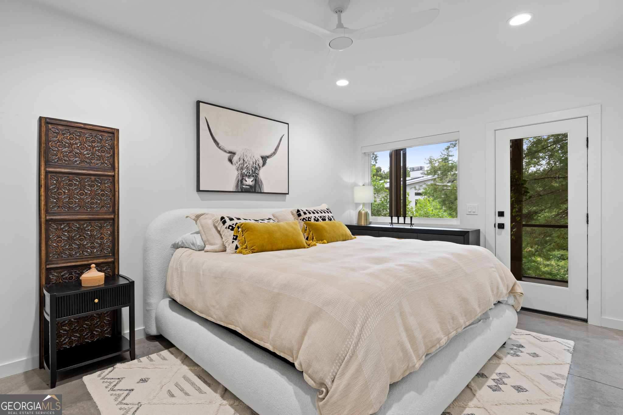 21 That Way Young Harris, GA 30582 - Photo 45 of 60 a bedroom with a large bed and a window