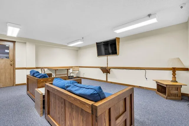 $400,000 | 8 Fall Line Drive, Unit W216, Newry, ME 04261