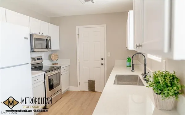 $1,695 | 6780 Newby Lane, Pahrump, NV 89060