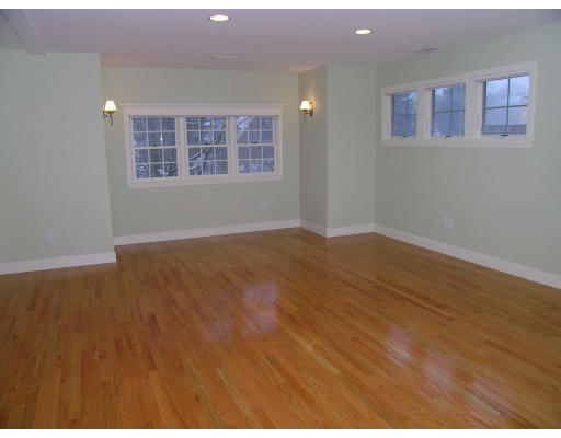 86 Beaconsfield Road Brookline, MA 02445 - Photo 11 of 21