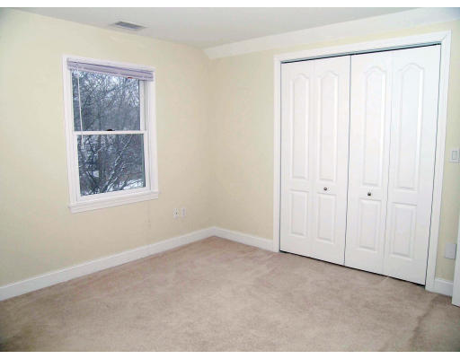 86 Beaconsfield Road Brookline, MA 02445 - Photo 15 of 21