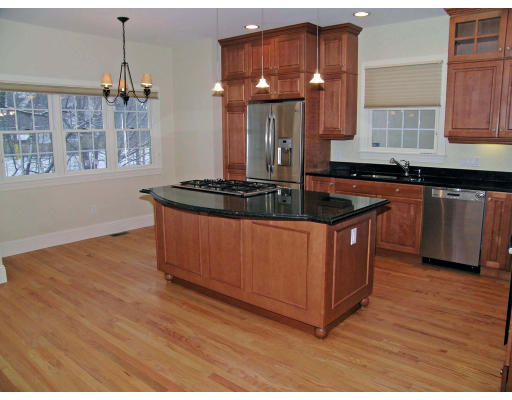 86 Beaconsfield Road Brookline, MA 02445 - Photo 5 of 21