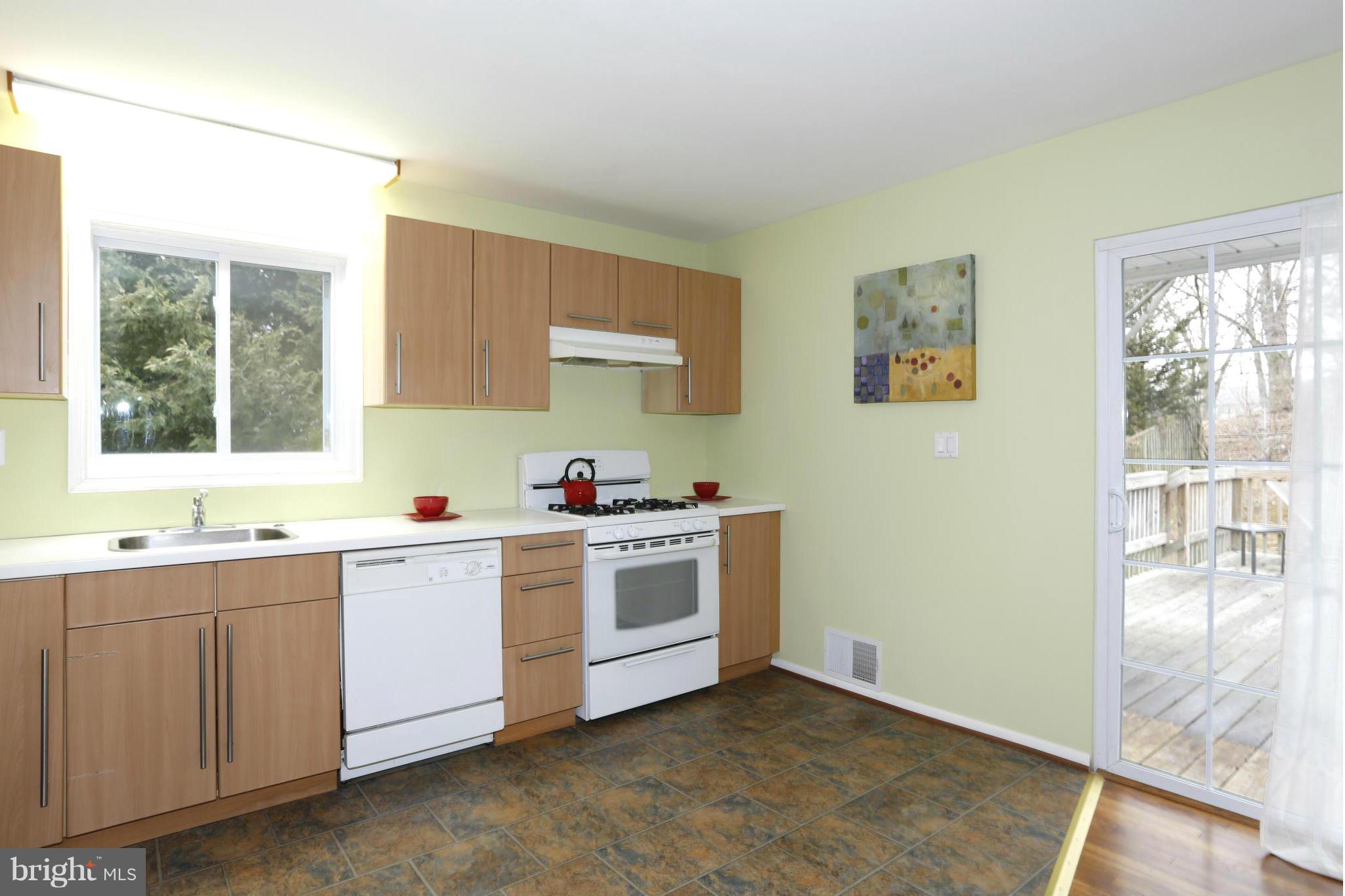 413 Mercer Road Rockville, MD 20852 - Photo 9 of 24 Remodeled Kitchen