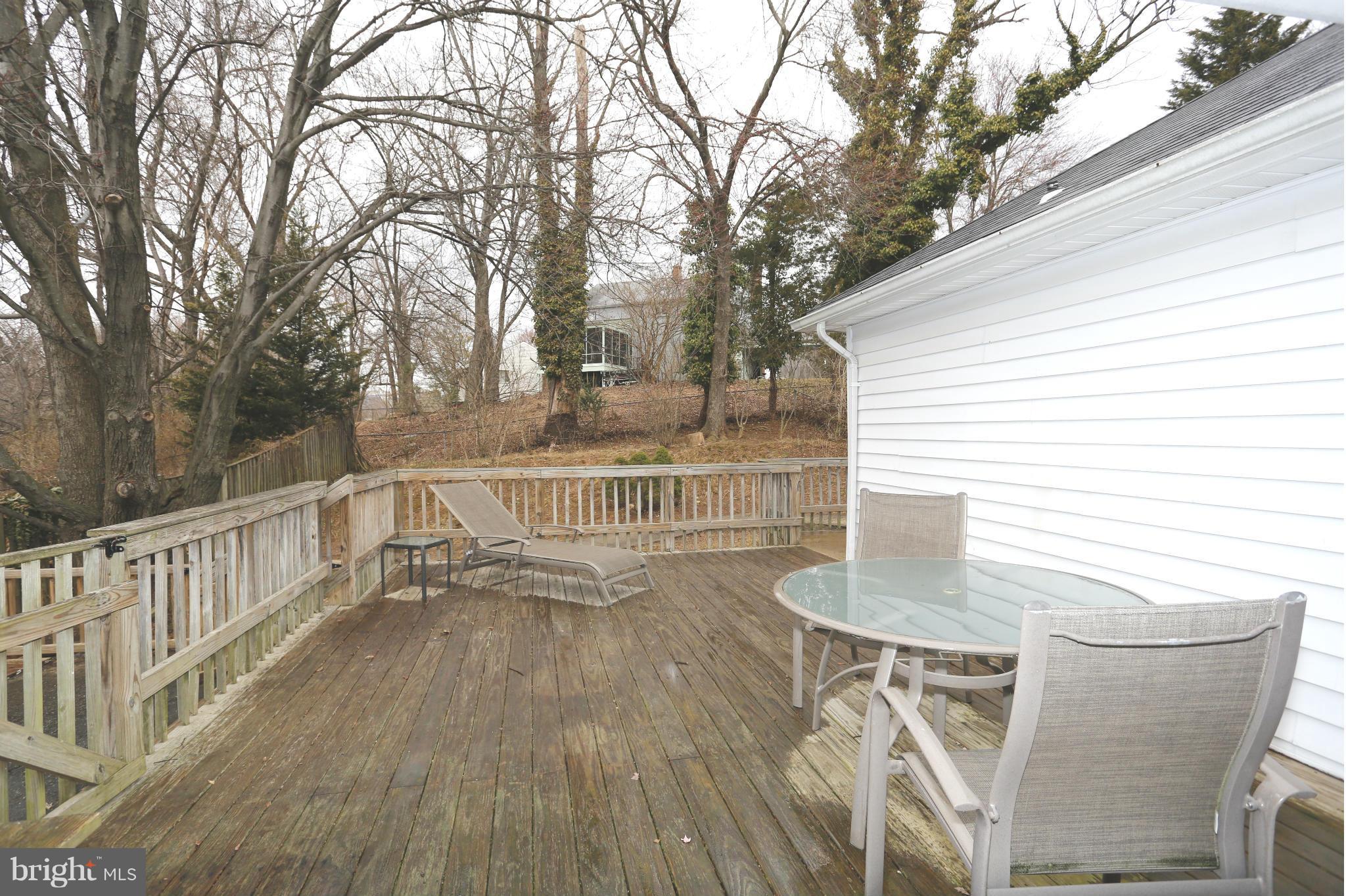413 Mercer Road Rockville, MD 20852 - Photo 10 of 24 Deck