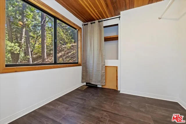 $349,000 | 6302 Spruce Avenue, Angelus Oaks, CA 92305