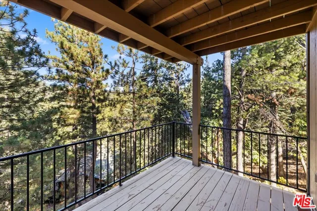 $349,000 | 6302 Spruce Avenue, Angelus Oaks, CA 92305