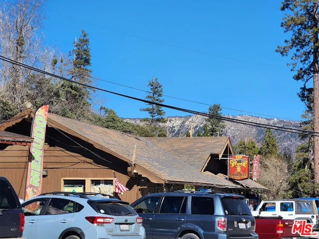 $349,000 | 6302 Spruce Avenue, Angelus Oaks, CA 92305