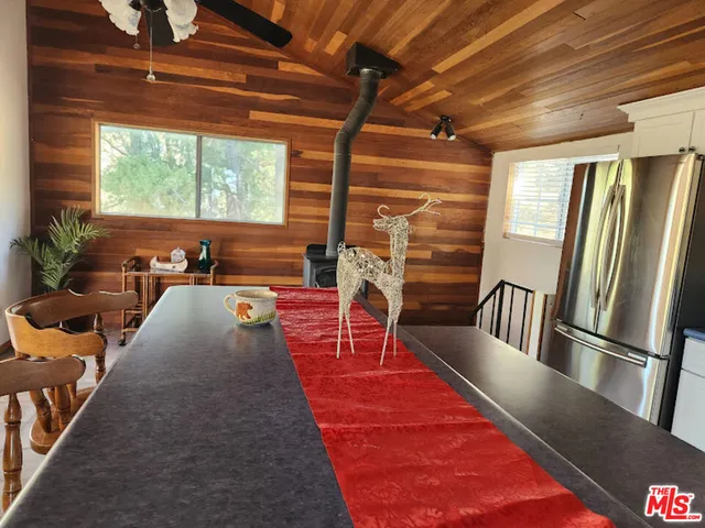 $349,000 | 6302 Spruce Avenue, Angelus Oaks, CA 92305