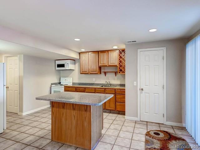 9842 Sylvestor Road Highlands Ranch, CO 80129 - Photo 24 of 28 Gallery Image 24