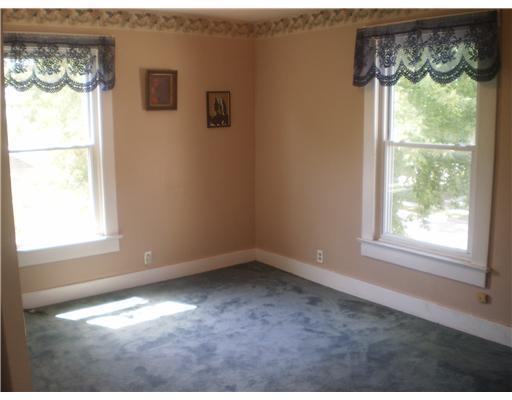 126 North Burnett Road Springfield, OH 45503 - Photo 9 of 11