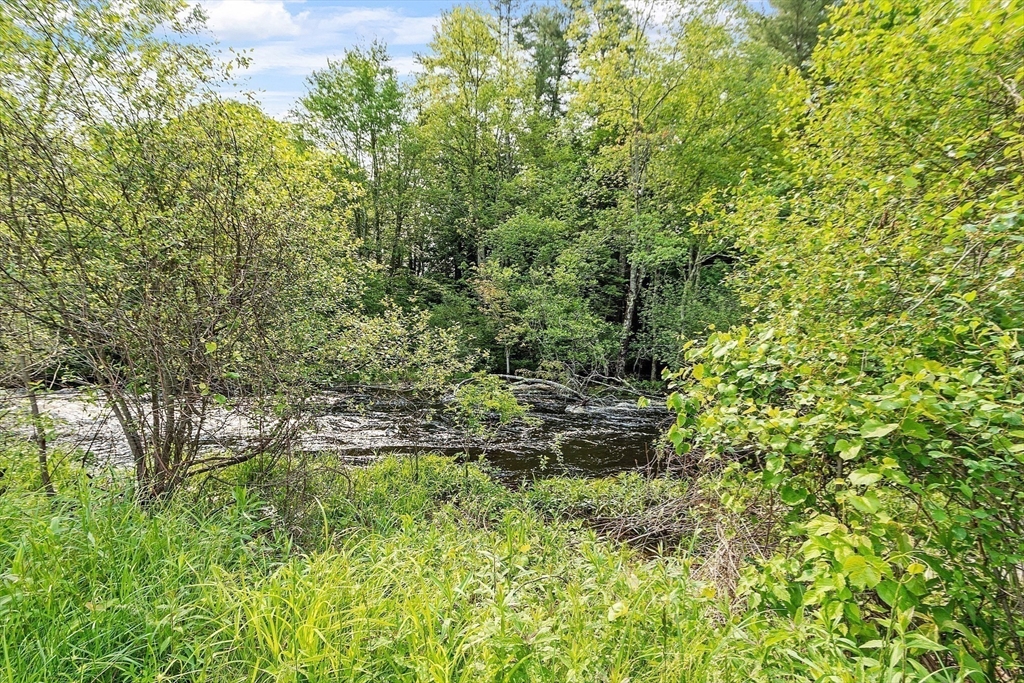 15-a-b Tully Road Orange, MA 01364 - Photo 14 of 42