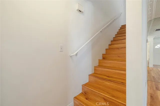 $2,900 | 17045 Roscoe, Unit 14, Northridge, CA 91325