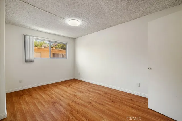 $2,900 | 17045 Roscoe, Unit 14, Northridge, CA 91325