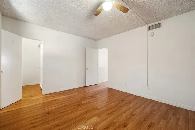 $2,900 | 17045 Roscoe, Unit 14, Northridge, CA 91325