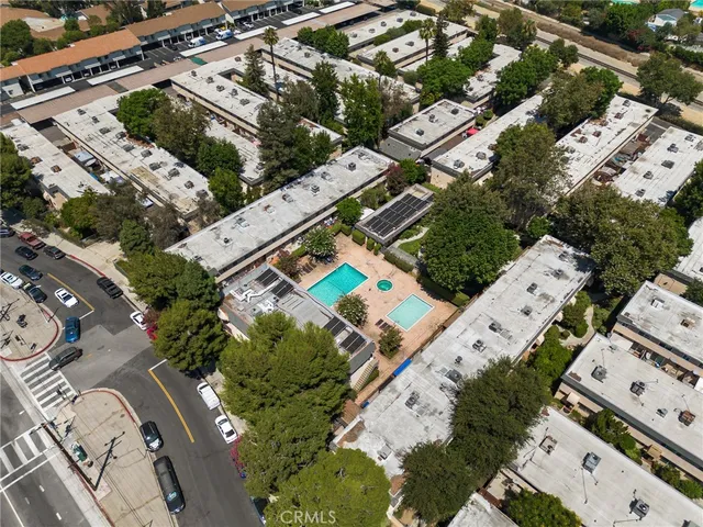 $2,900 | 17045 Roscoe, Unit 14, Northridge, CA 91325