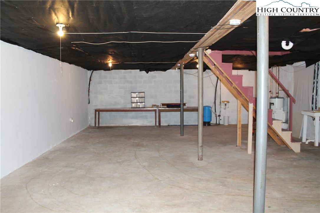 780 Flat Rock Road Crumpler, NC 28617 - Photo 11 of 11 Gallery Image 11