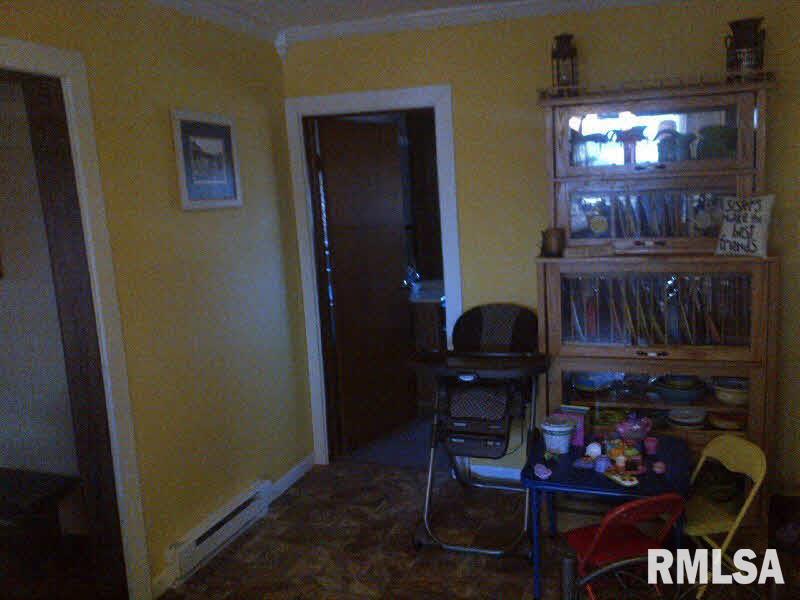 22160 Oak Hill Road Ewing, IL 62836 - Photo 13 of 19 Gallery Image 13