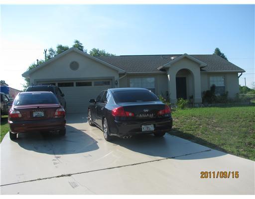 281 Southwest Bedford Road Port St. Lucie, FL 34953 - Photo 1 of 9 Primary Photo