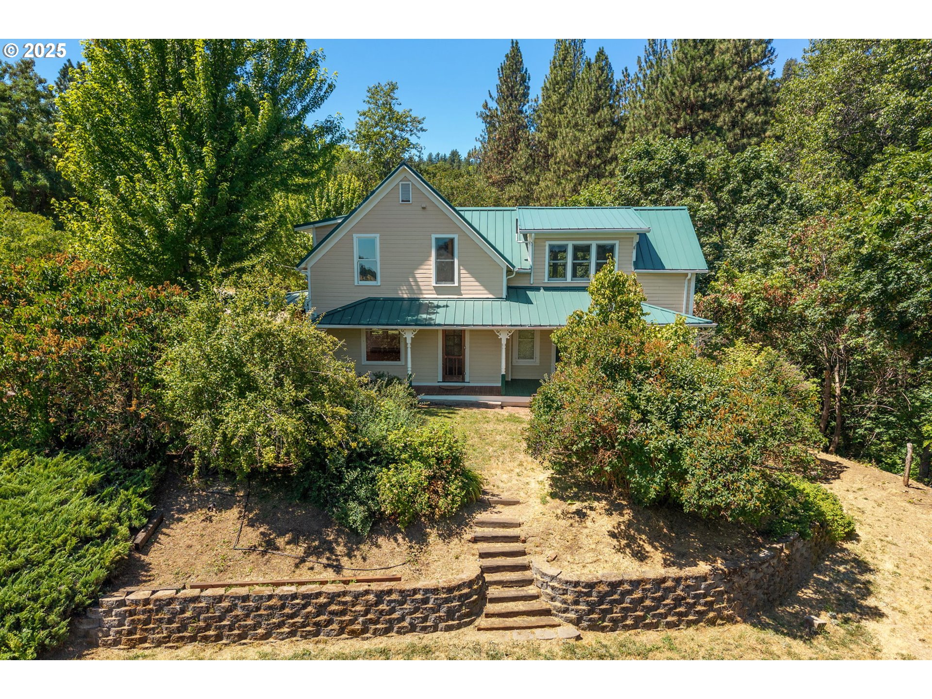951 Mosier Creek Road Mosier, OR 97040 - Photo 35 of 48 Gallery Image 35