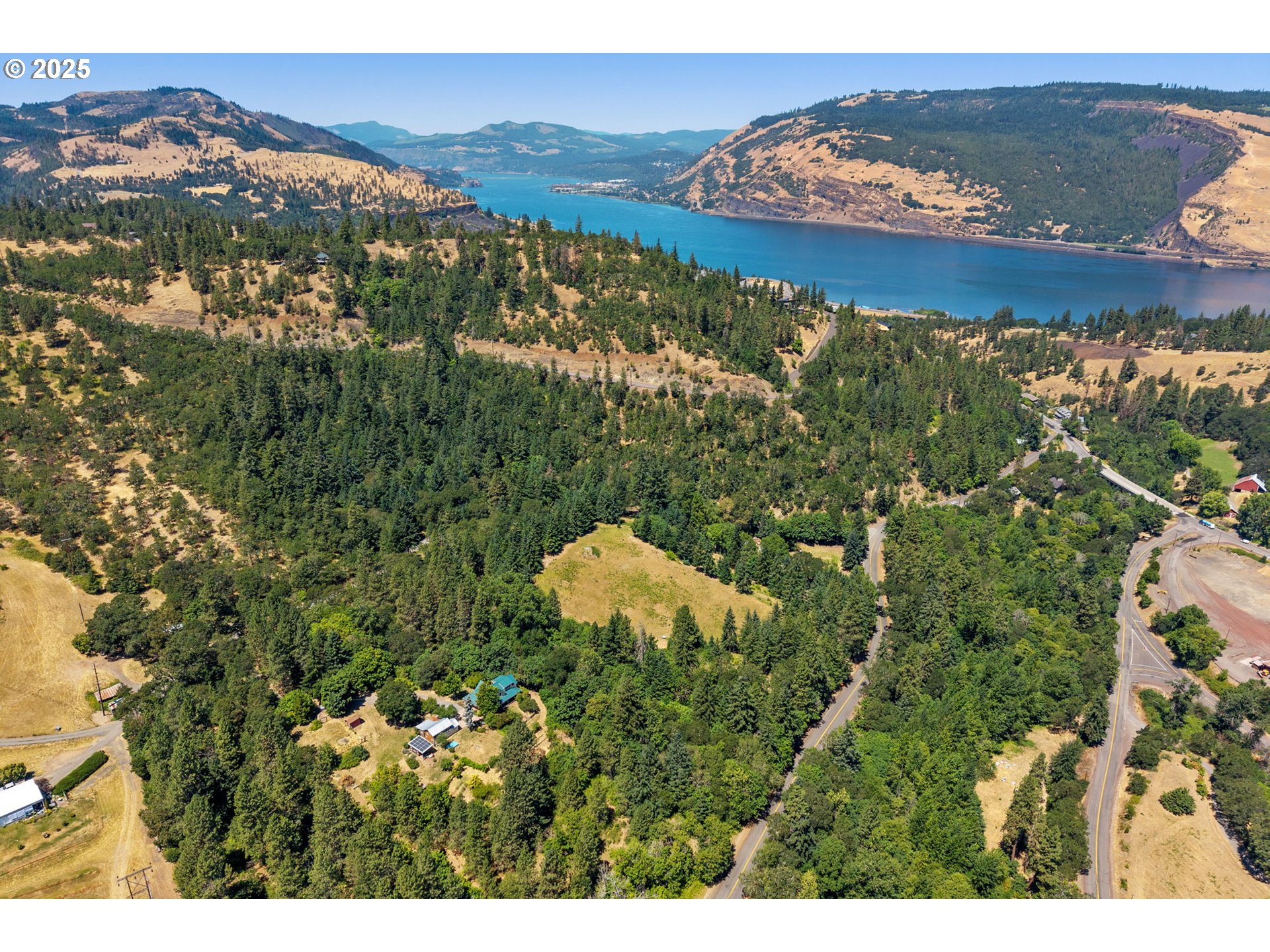 951 Mosier Creek Road Mosier, OR 97040 - Photo 48 of 48 Gallery Image 48