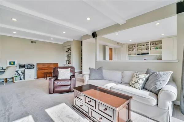 $3,289,000 | 1232 Vía Coronel, Palos Verdes Estates, CA 90274
