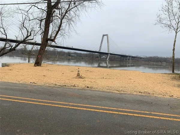 $227,500 | Upper River Road, Jeffersonville, IN 47130