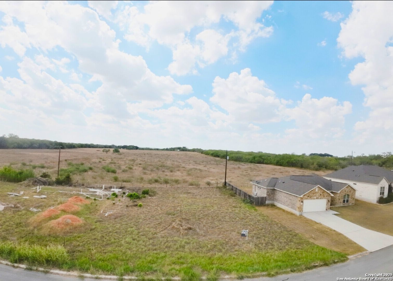 152 North First Street Floresville, TX 78114 - Photo 6 of 7 a view of a lake view