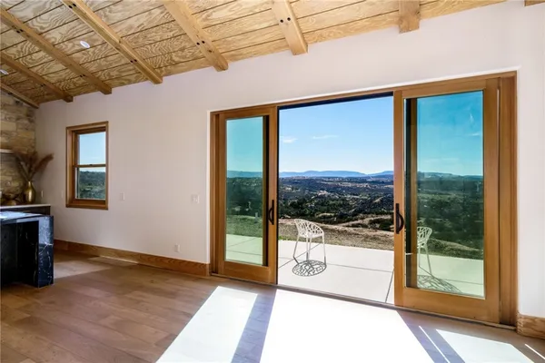 $799,999 | 37219 Quarter Valley Road, Temecula, CA 92592