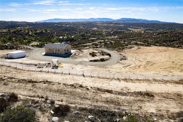 $799,999 | 37219 Quarter Valley Road, Temecula, CA 92592