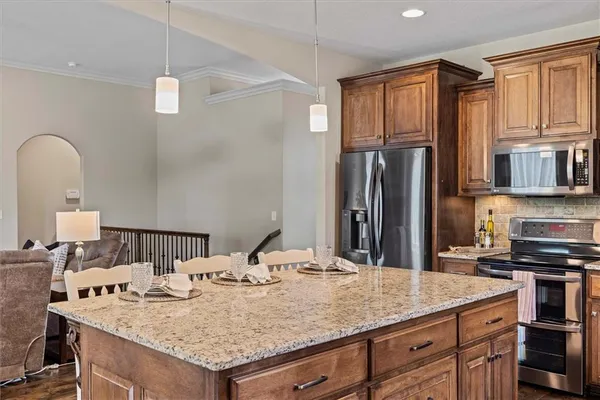 $599,900 | 3112 Northeast 92nd Street, Kansas City, MO 64156