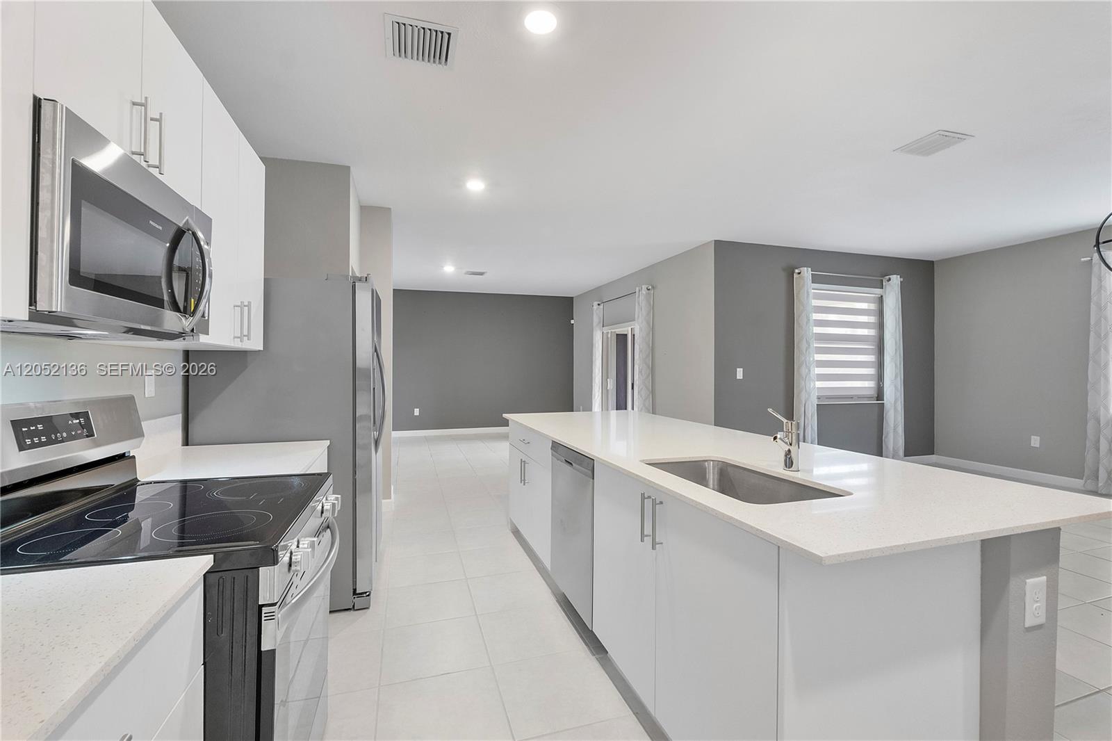 29101 Southwest 167th Court Homestead, FL 33031 - Photo 14 of 46