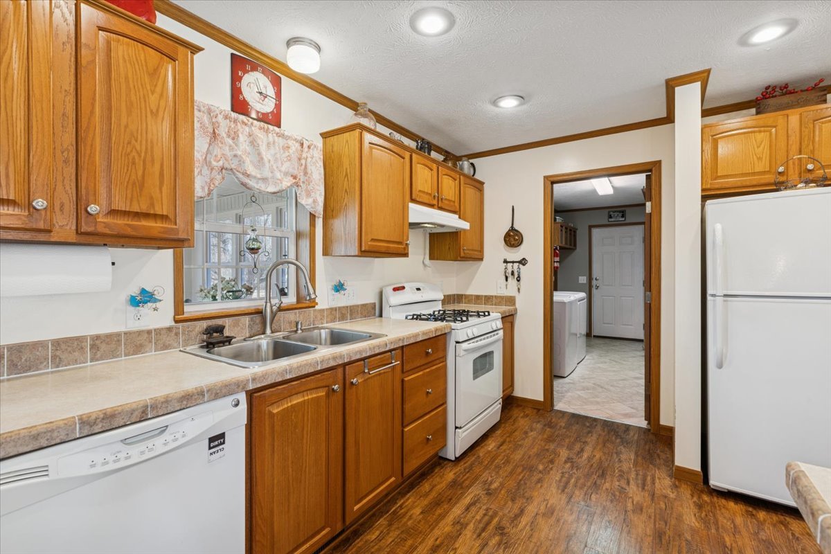 4866 North 12000w Road Wilmington, IL 60481 - Photo 7 of 25