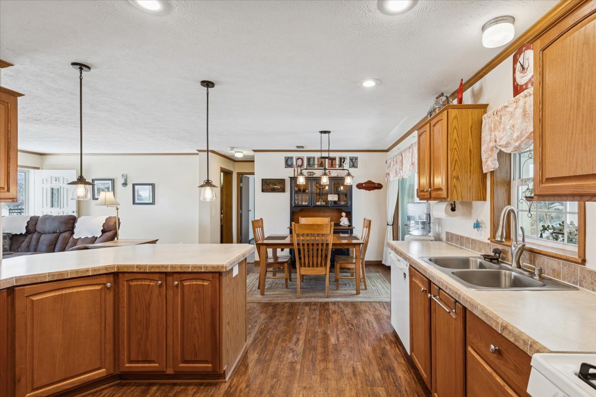 4866 North 12000w Road Wilmington, IL 60481 - Photo 8 of 25