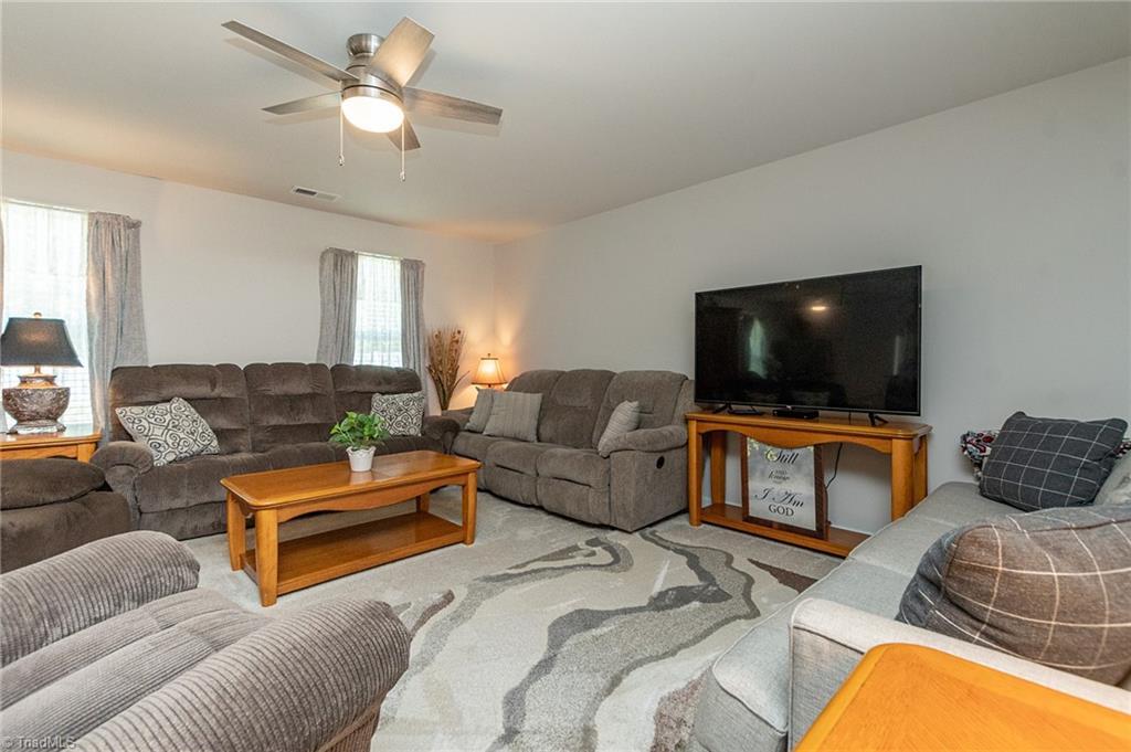 116 Ridge Road Lexington, NC 27295 - Photo 11 of 28
