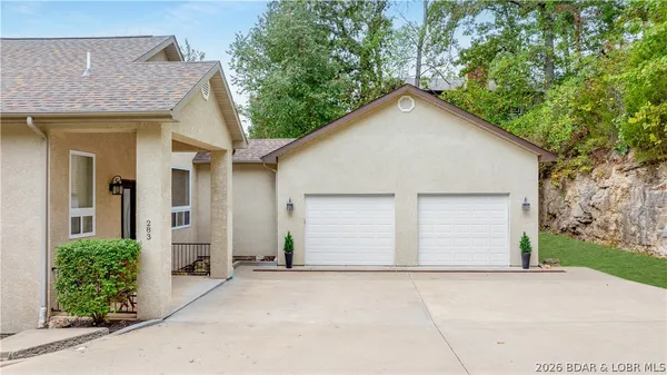 $1,839,900 | 298 Tropical Trail, Sunrise Beach, MO 65079