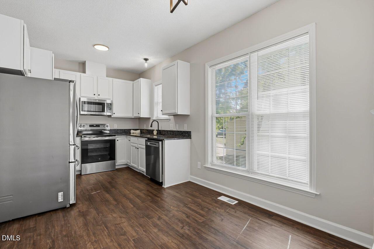 1936 Crag Burn Lane Raleigh, NC 27604 - Photo 16 of 51 d_Int_Kit 1