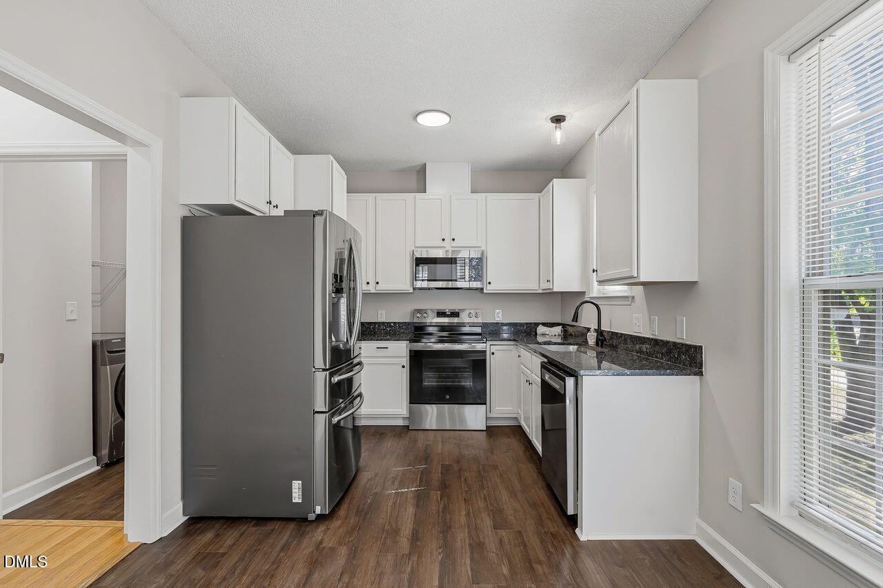 1936 Crag Burn Lane Raleigh, NC 27604 - Photo 17 of 51 d_Int_Kit 2