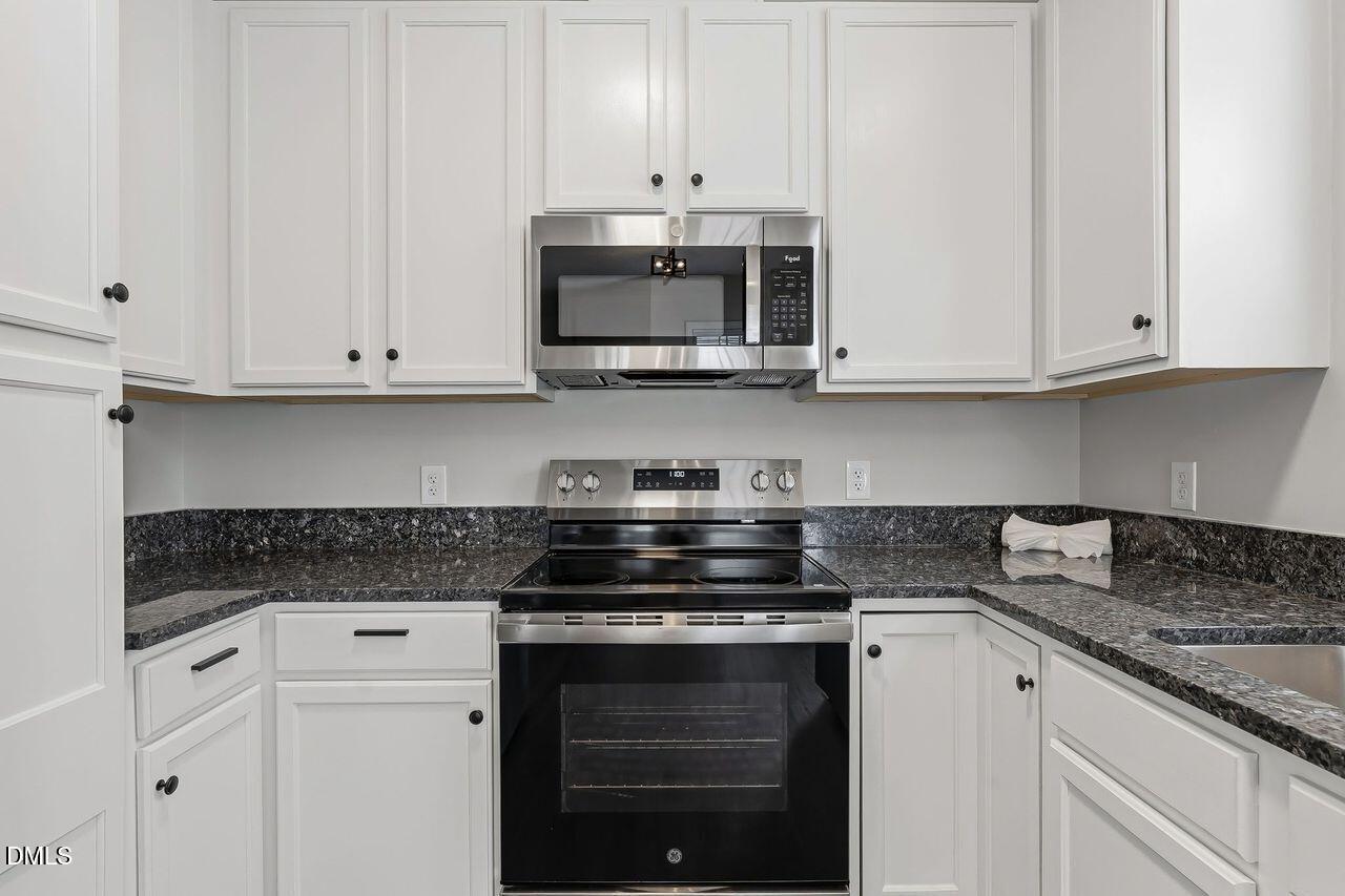 1936 Crag Burn Lane Raleigh, NC 27604 - Photo 18 of 51 d_Int_Kit 3