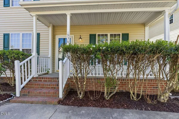 $1,890 | 1936 Crag Burn Lane, Raleigh, NC 27604
