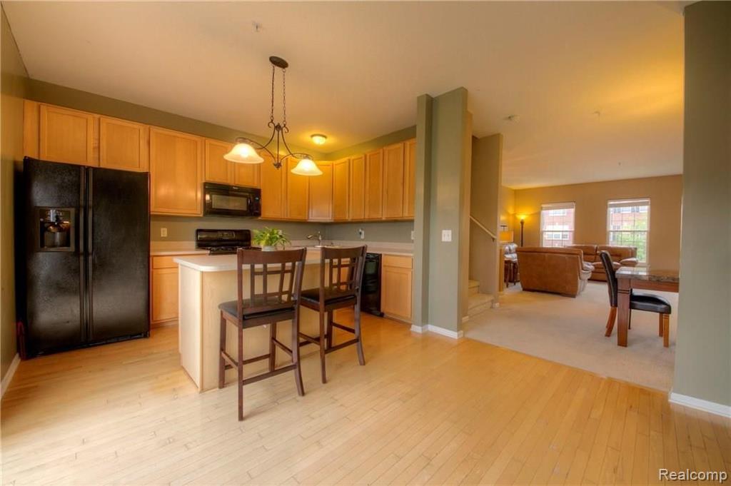448 Cherry Orchard Road Canton, MI 48188 - Photo 10 of 34