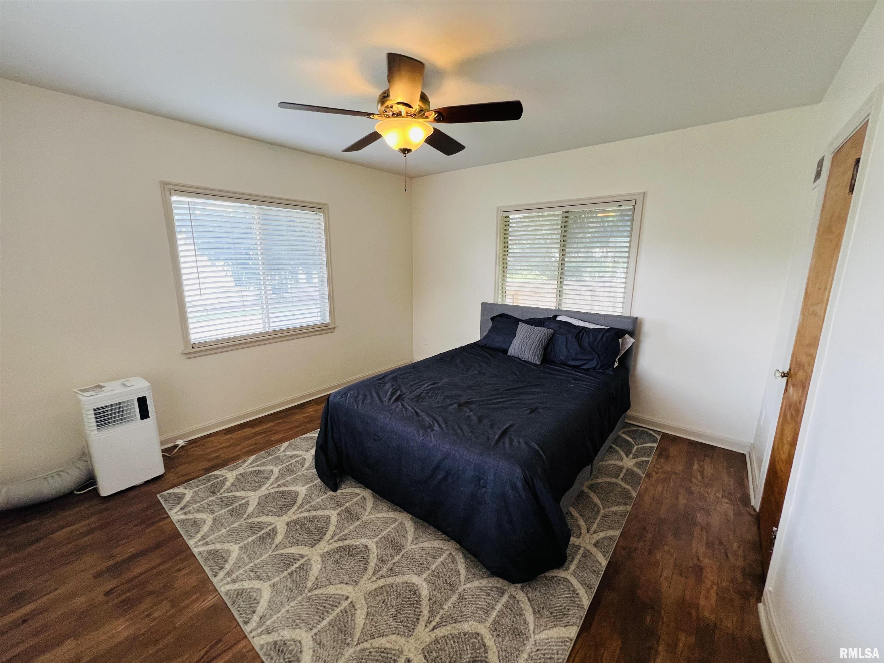 385 3rd Street Omaha, IL 62871 - Photo 20 of 26